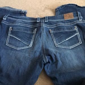 woman’s bke jeans
